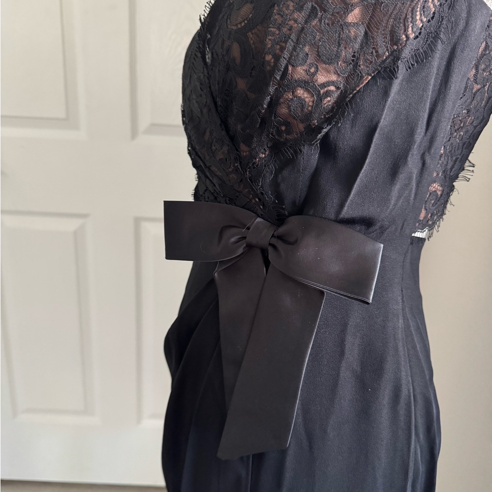 BB Collections Elegant Black Lace Dress with Satin Bow - Picture 5 of 6
